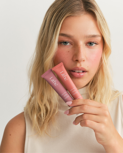 Peptides, hydration, and comfort in every swipe.